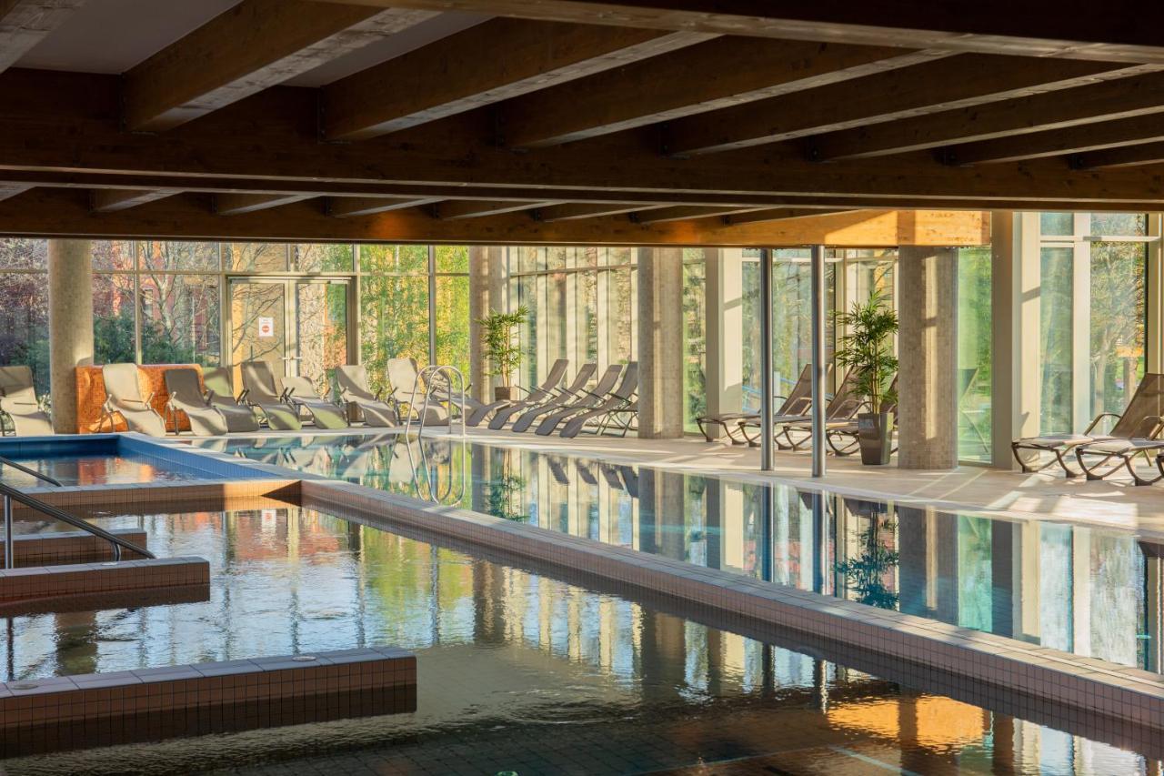 Greenfield Hotel Golf & Spa Bük エクステリア 写真