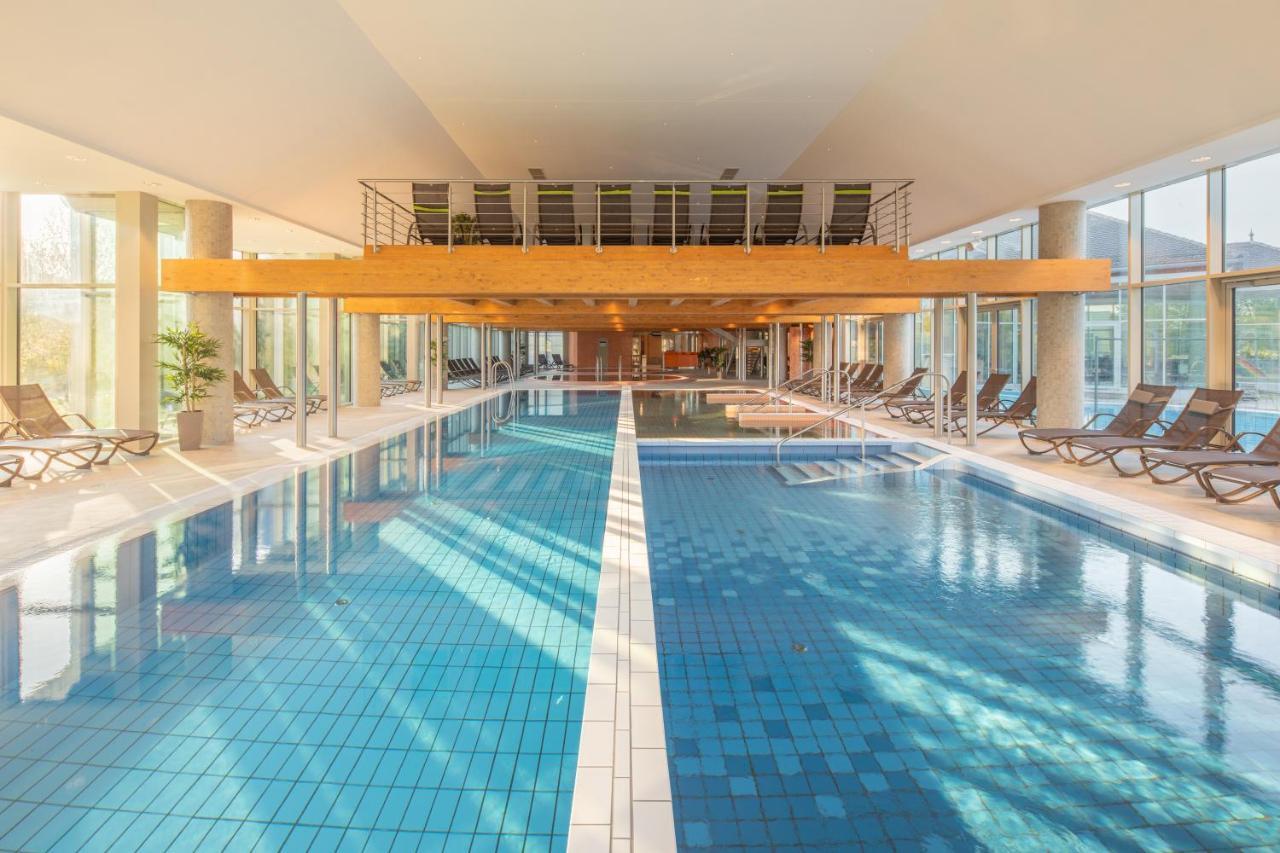 Greenfield Hotel Golf & Spa Bük エクステリア 写真