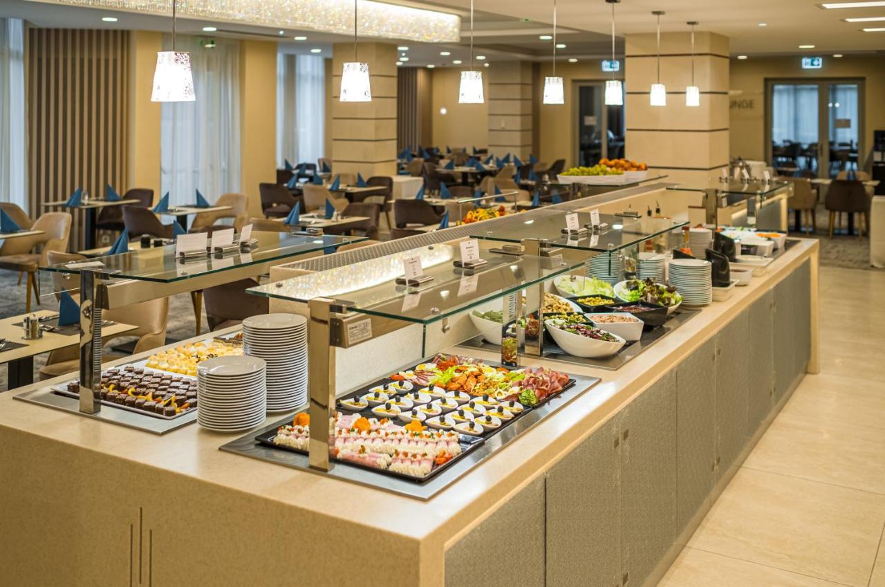 Greenfield Hotel Golf & Spa Bük エクステリア 写真