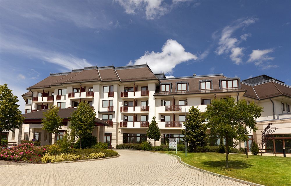 Greenfield Hotel Golf & Spa Bük エクステリア 写真