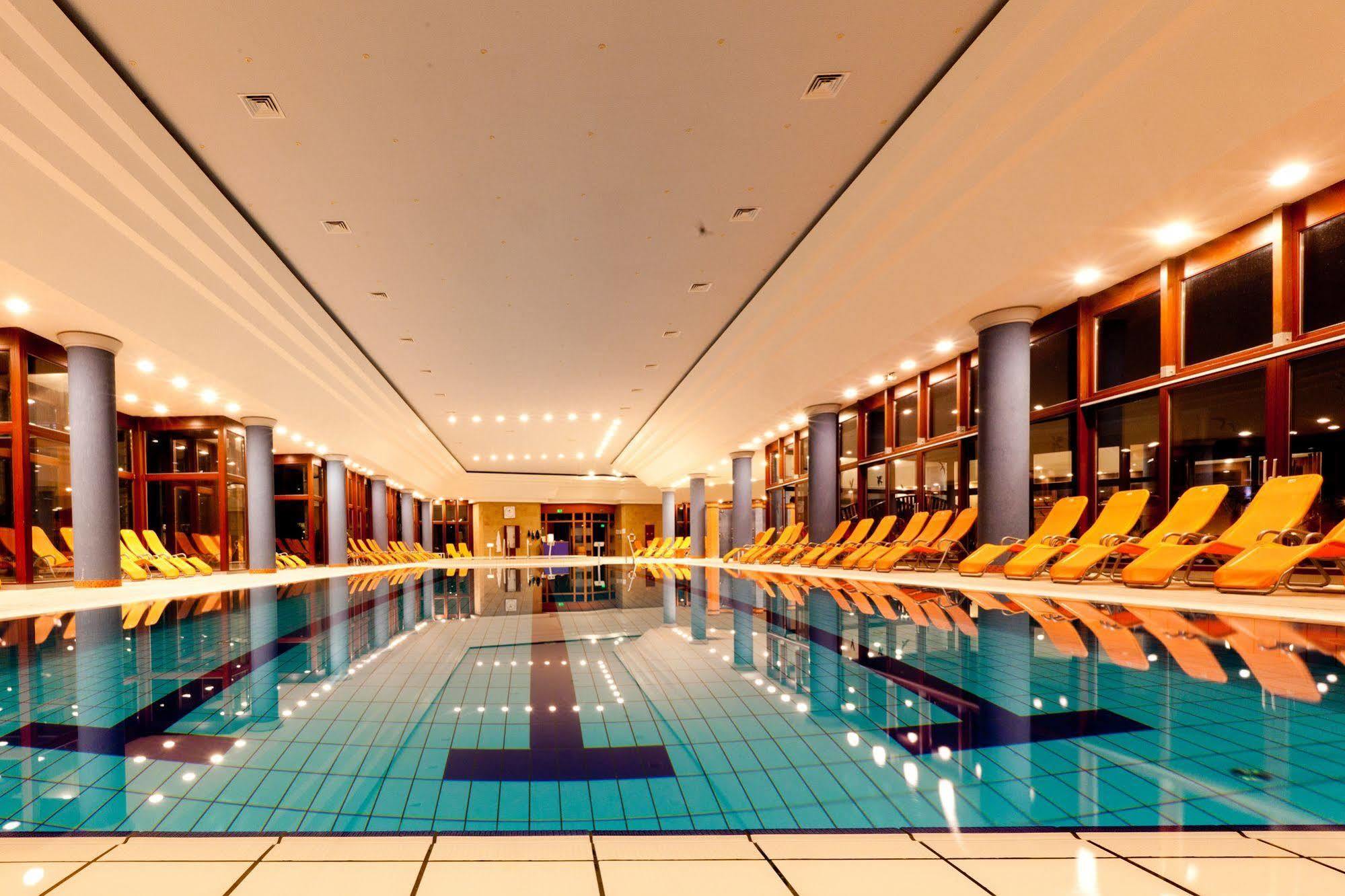 Greenfield Hotel Golf & Spa Bük エクステリア 写真